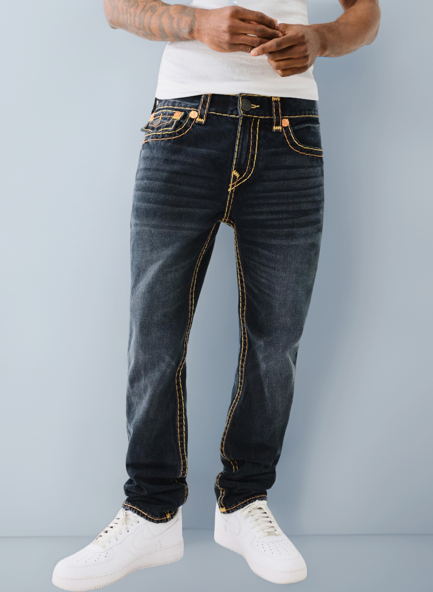 True Religion Men's Rocco Super T Flap 1/2